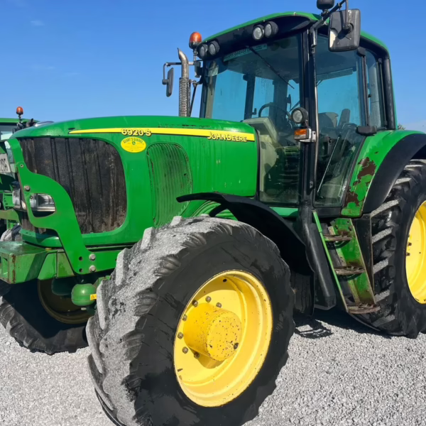 John Deere 6920s