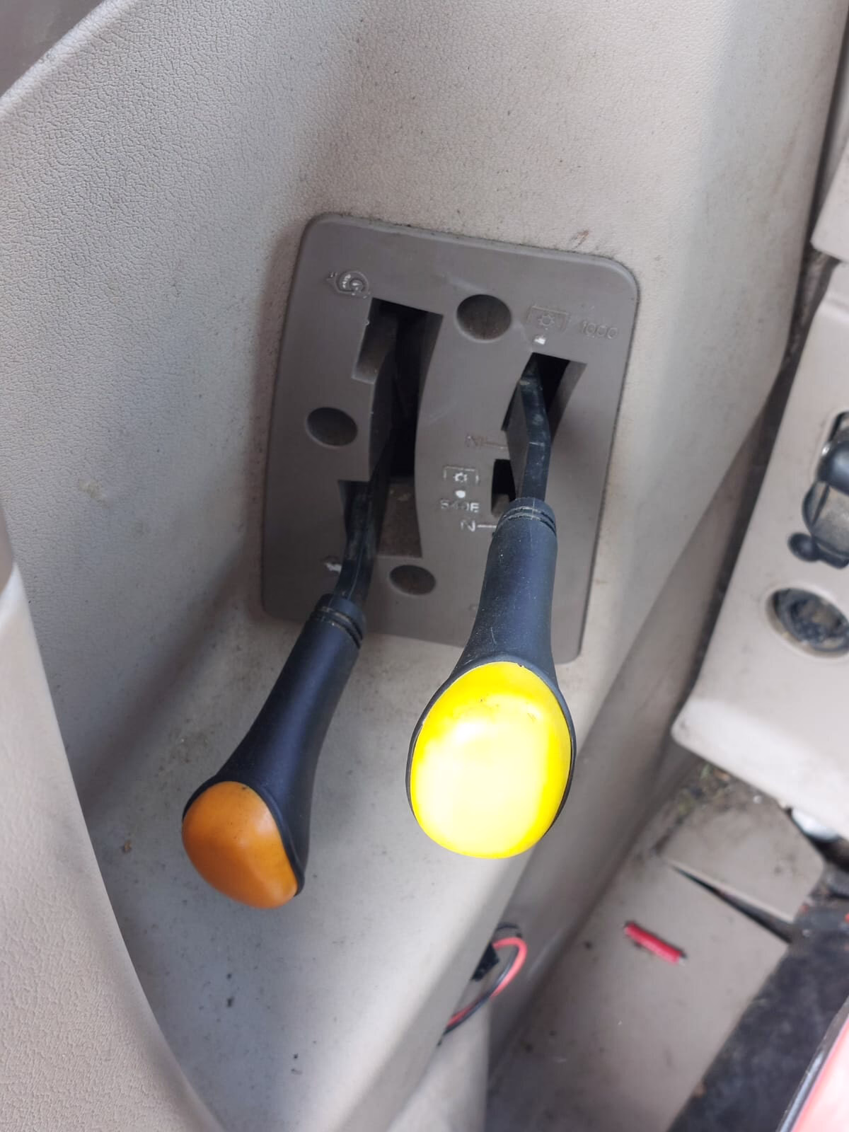 2021 John Deere 6155m - Image 10